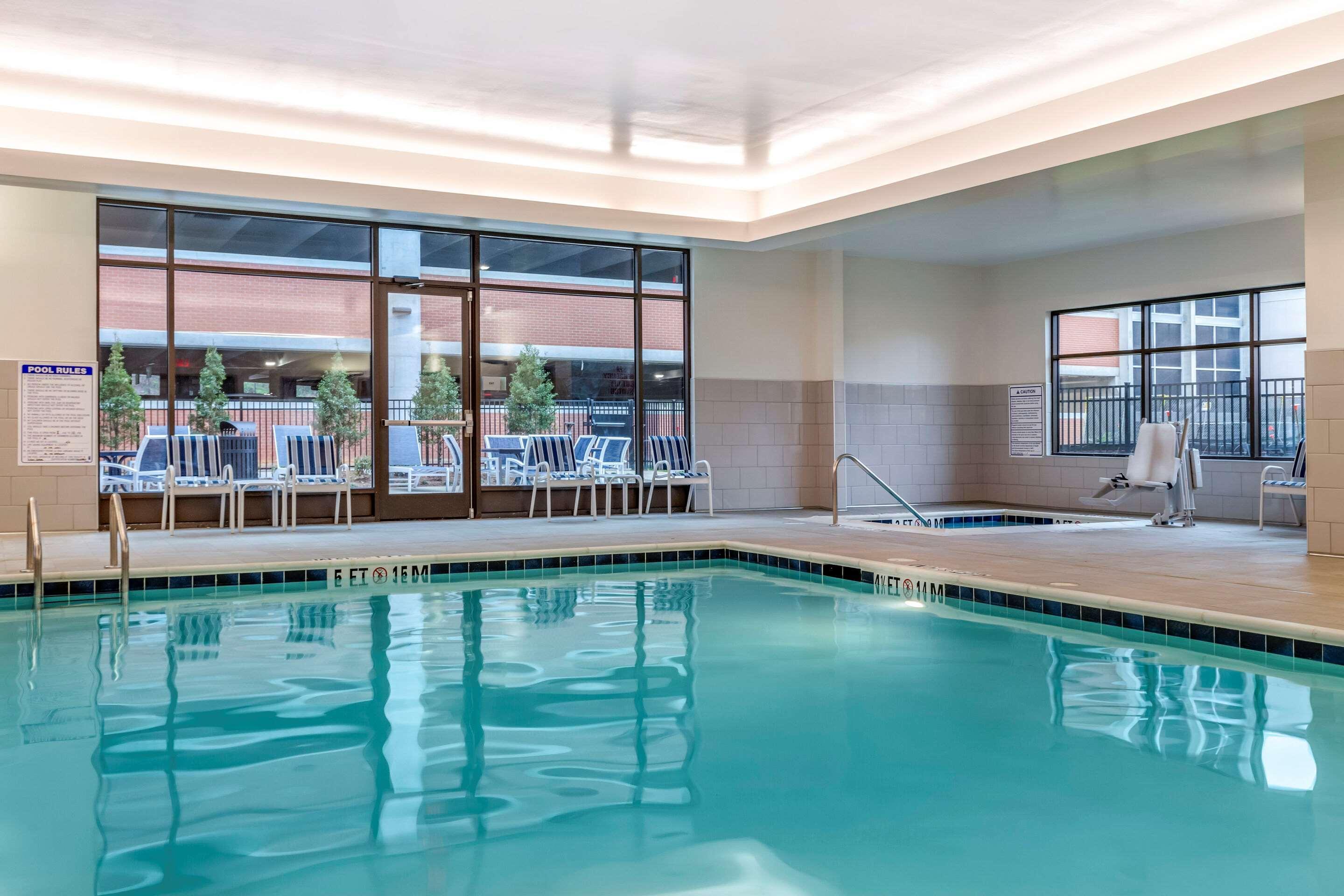 Cambria Hotel Rock Hill - University Center Exteriör bild